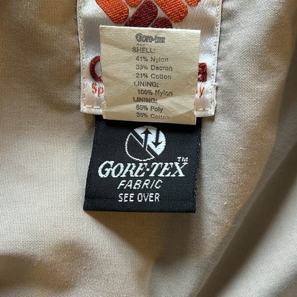Vintage Columbia jacket with Gore-Tex fabric, ⭐️excellent condition⭐️ - Picture 8 of 16